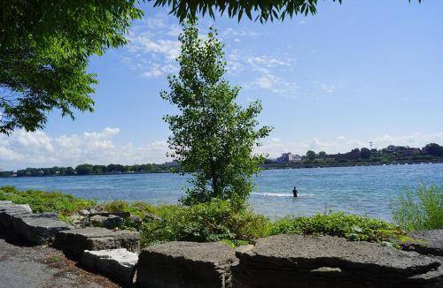 Fort Erie Bed & Breakfast | 11 m² Bed and breakfast ∙ 2 guests