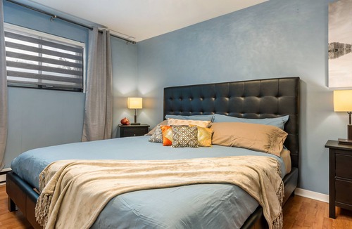 Ahuntsic-Cartierville Apartment | 1100 - CHIC DESIGNER LOVELY BEAUTIFUL COZY FLAT 1BDR