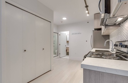 West End Apartment | 1425 Haro St - 2 Bedrooms - Downtown Vancouver