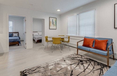 West End Apartment | 1425 Haro St - 2 Bedrooms - Downtown Vancouver