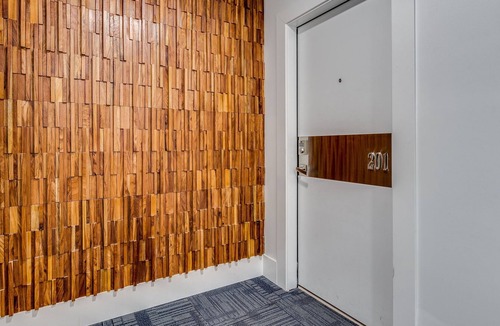 West End Apartment | 1425 Haro St - 3 Bedrooms - Downtown Vancouver