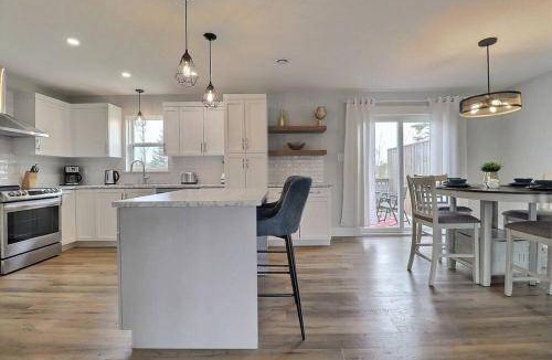 Moncton Apartment | 149 m² Apartment ∙ 3 bedrooms ∙ 8 guests