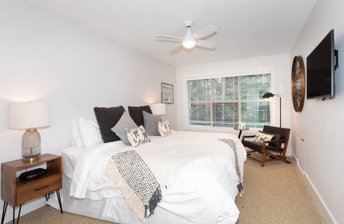 Blackcomb House | 149 m² House ∙ 3 bedrooms ∙ 8 guests