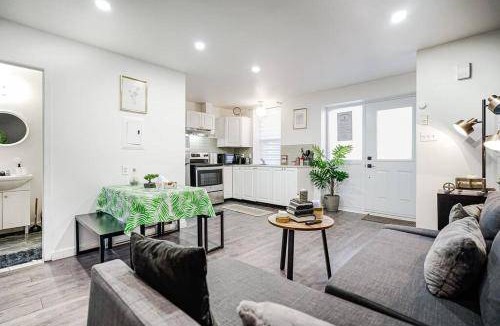 Griffintown Apartment | 150 m² Apartment ∙ 2 bedrooms ∙ 4 guests