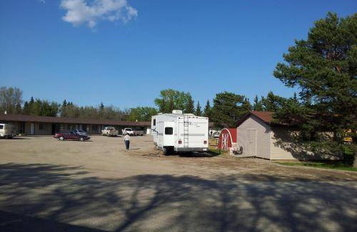 Melfort Hotel | 17 m² Motel ∙ 4 guests
