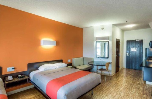 Headingley Hotel | 19 m² Hotel ∙ 127 guests