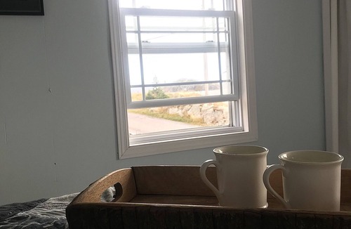 Port de Grave House | 1919 Fishermans Cottage Oceanfront Bay Roberts - Lost Together