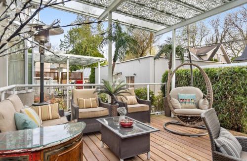 Shaughnessy House | 192-1328 Nanton Ave.-Vicenta
