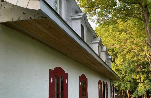 Chateau-Richer Bed & Breakfast | 192 m² Bed and breakfast ∙ 6 bedrooms ∙ 15 guests