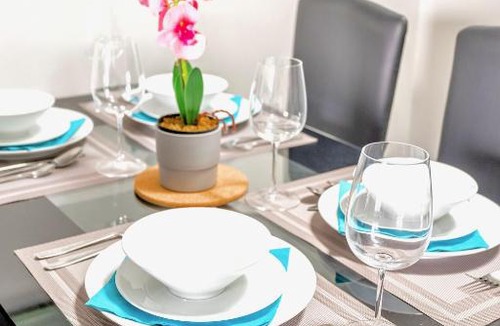 Cambridge Apartment | 1BR Condo - Near Cambridge trail and park