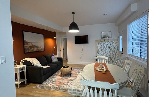 Regional District of Nanaimo House | 1BR Legal Suite near Brannen Lake, North Nanaimo
