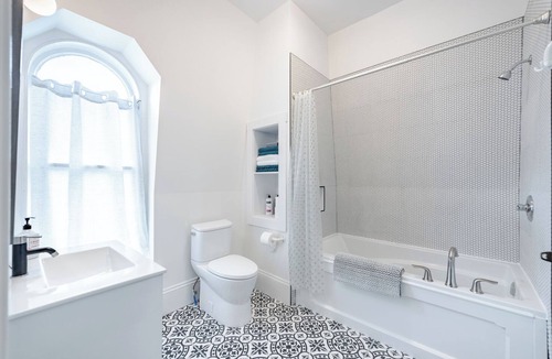 Downtown House | 2 Bed, 2.5 Bath renovated heritage home in Downtown Fredericton