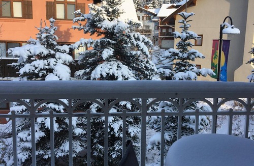 Sun Peaks Condo | 2 bed/2 bath-Great ski access and very close walk to Village