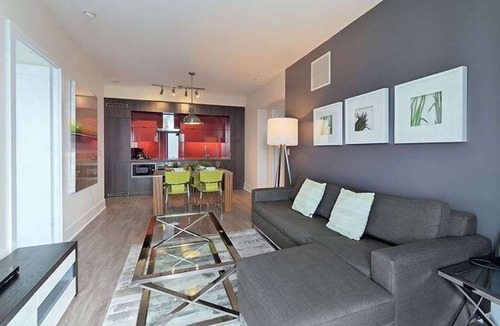 Toronto Entertainment District Apartment | 2 Bedroom/2 Bathroom Suite