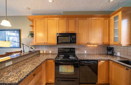Sooke House | 2 Bedroom, 2 Bathroom Townhome in Sooke, BC