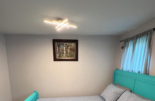 Quidi Vidi Apartment | 2 Bedroom Apartment. Classic rowhouse in the heart of Quidi Vidi