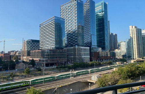 CityPlace Apartment | 2 Bedroom condo with CN tower views with parking and office space