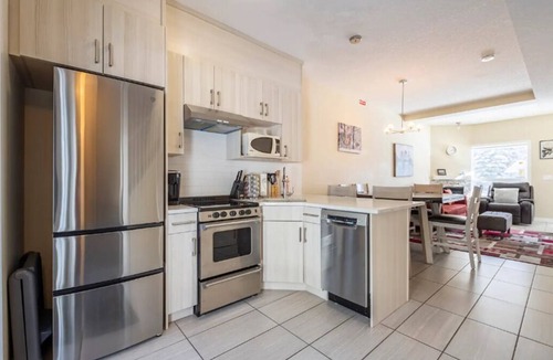 Harvie Heights House | 2 bedroom Mountain View Suite Getaway, right at the gate of Banff National Park.