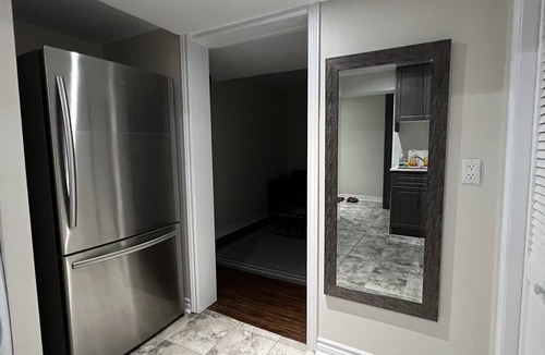 Halton Regional Municipality House | 2 BR Exclusive Suite, TV, Free Parking/Wifi