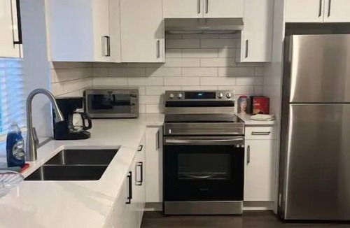 Kamloops House | 2 BR Guest suite near TRU