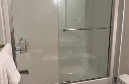Kamloops House | 2 BR Guest suite near TRU