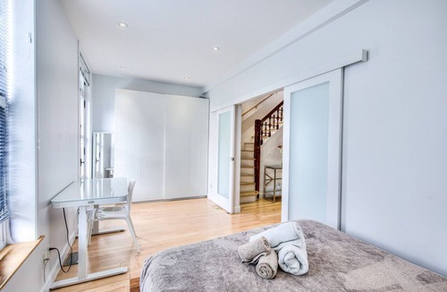 Plateau Mont Royal Apartment | 2 Floors Penthouse With Private Rooftop Terrace