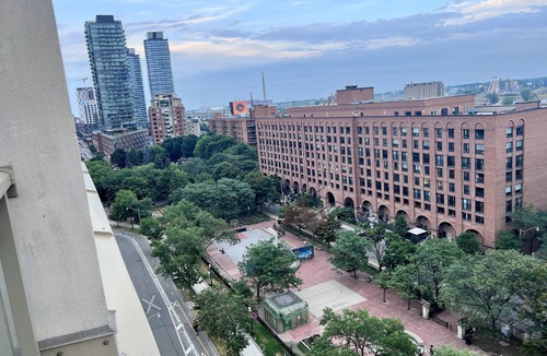 Downtown Toronto Condo | 2-Lvl, 2-Bdrm, Furnished Penthouse Condo