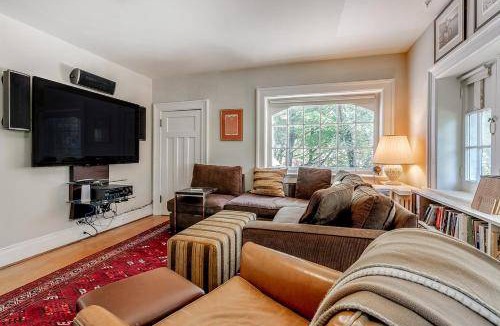 Rosedale House | 200 m² House ∙ 4 bedrooms ∙ 9 guests