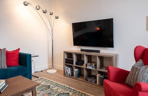 Wolfville House | 202 - Wolfville Main Street 2-Bed Suite with Patio