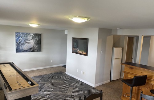 Waverley Cottage | 2025 Vacation Rental of the Year cottage completely surrounded by water!