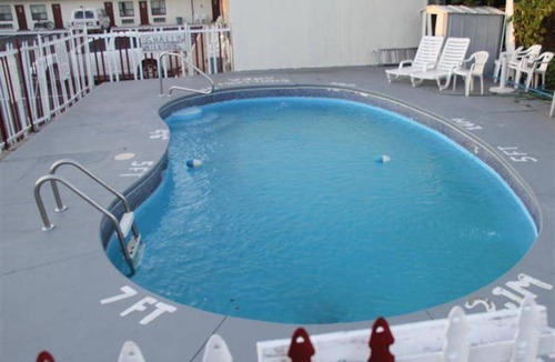 Niagara Falls Hotel | 21 m² Motel ∙ 4 guests