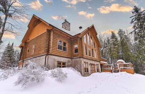 Fiddler Lake Resort Ski Chalet | 257 m² Chalet ∙ 4 bedrooms ∙ 10 guests