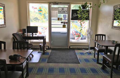 Portage La Prairie House | 26 m² Motel ∙ 4 guests