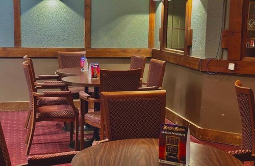 Lacombe Hotel | 26 m² Motel ∙ 5 guests