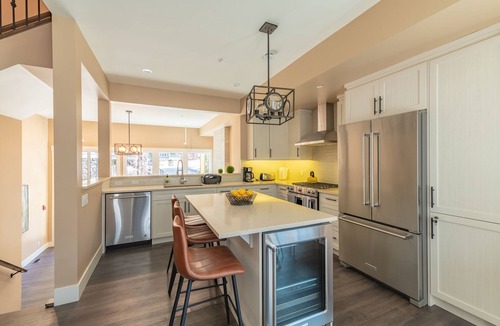 Canmore House | 2608 SQF ALL NEW MOUNTAIN VIEW TOWNHOUSE#12: 4BR+4.5BTH for 12 NEAR ALL（10651）