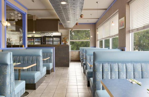 Saskatoon Downtown Hotel | 28 m² Motel ∙ 6 guests