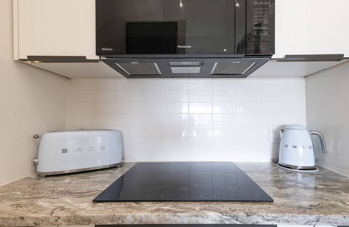 Collingwood Condo | 3 Bdrm Luxury Condo at Mountain House