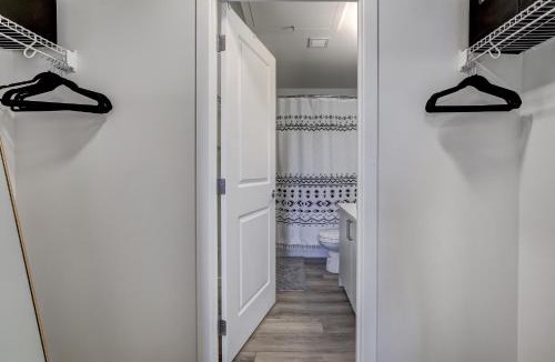 Sage Hill Apartment | 3 Bed 1.5 Bath 20 min DT 1 hour Canmore