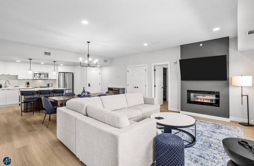 Dead Man's Flats Condo | 3 Bed/2 Bath Sparrowhawk(Top Floor/West) -Sleeps 8