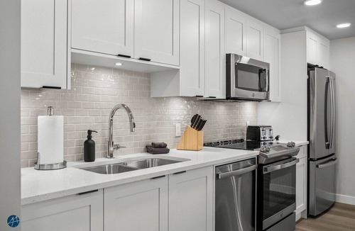 Dead Man's Flats Condo | 3 Bed/2 Bath Sparrowhawk Lodge-South Facing