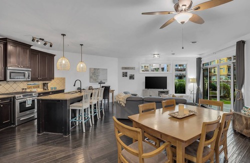 Westbank Condo | 3 bedroom beauty just steps away from the pool, hot tub, and lake!