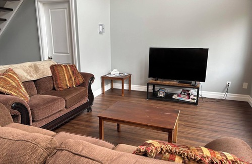 Tobermory House | 3 Bedroom Cottage- 51 Corey Cres
