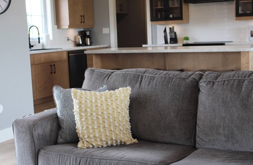 Granville House | 3 Bedroom Granville On The Water Home, Minutes To Golf and Beaches