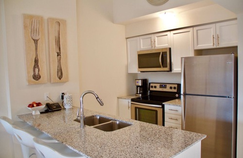Collingwood Condo | 3 BEDROOM WATERFRONT BLUE MOUNTAIN LOFT, HEATED POOL