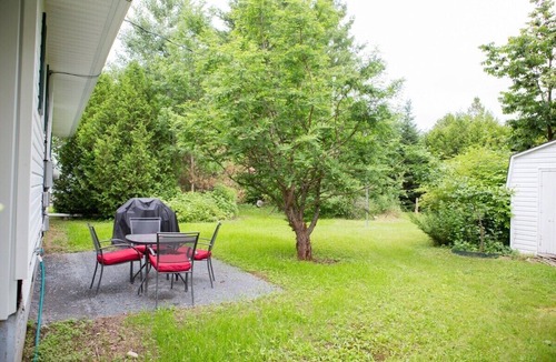 Fredericton House | 3 bedrooms just 3 minutes from Uptown