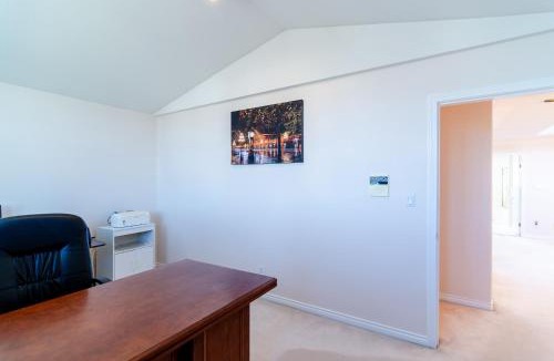 Queensborough House | 3 Private, spacious, bright rooms in a Gorgeous house