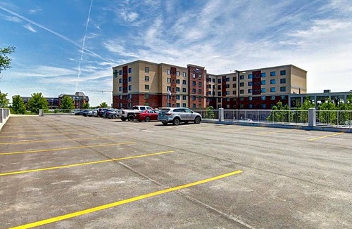 Ottawa Division Hotel | 3-Star Hotel ∙ Homewood Suites By Hilton Ottawa Kanata