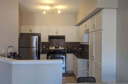 Markham Bed & Breakfast | 30 m² Bed and breakfast ∙ 1 bedroom ∙ 2 guests