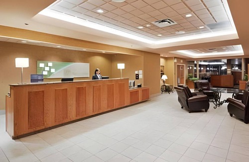 Hinton Hotel | 30 m² Hotel ∙ 2 bedrooms ∙ 127 guests