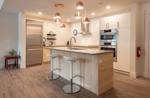 Wolfville House | 303 - Wolfville Luxury Apartment with 2 King Beds